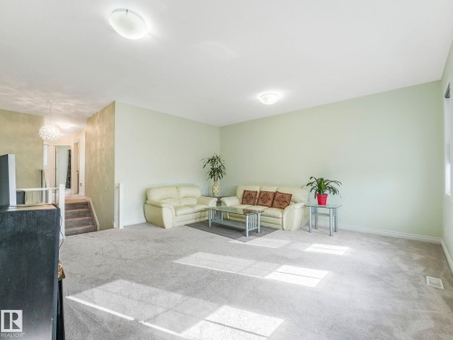 14227 138 Street Nw, Edmonton, AB - Indoor
