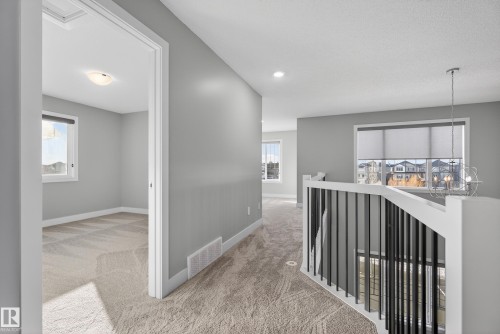 1523 Darby Bay, Edmonton, AB - Indoor Photo Showing Other Room