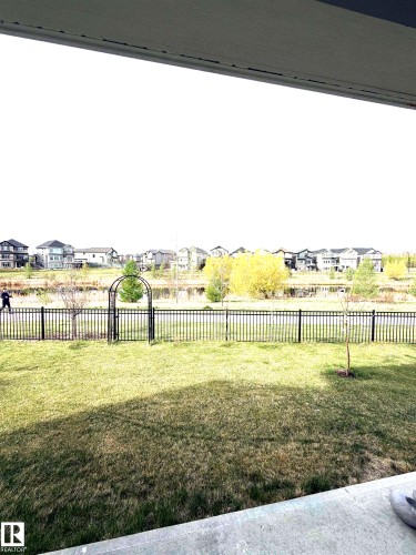 1523 Darby Bay, Edmonton, AB - Outdoor