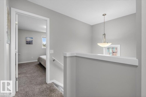 14835 103 Avenue, Edmonton, AB - Indoor Photo Showing Other Room