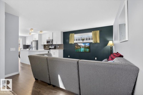 14835 103 Avenue, Edmonton, AB - Indoor