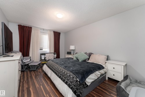 2 13403 Cumberland Road, Edmonton, AB - Indoor Photo Showing Bedroom