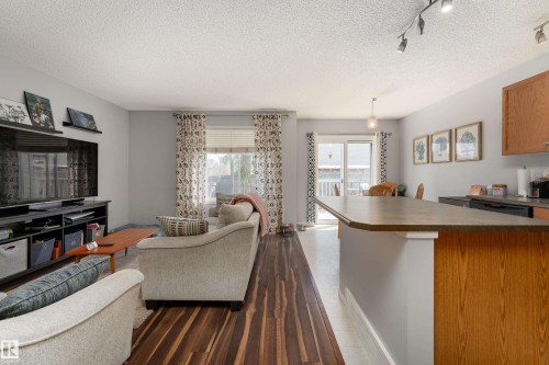 2 13403 Cumberland Road, Edmonton, AB - Indoor