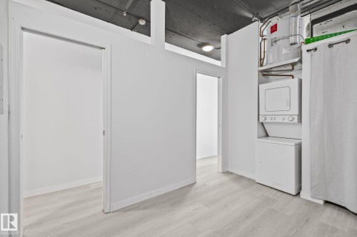 1312 10024 Jasper Avenue Nw, Edmonton, AB - Indoor Photo Showing Laundry Room