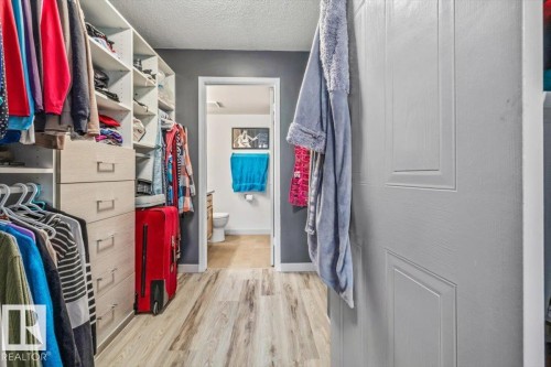 514 3 Perron Street, St. Albert, AB - Indoor With Storage