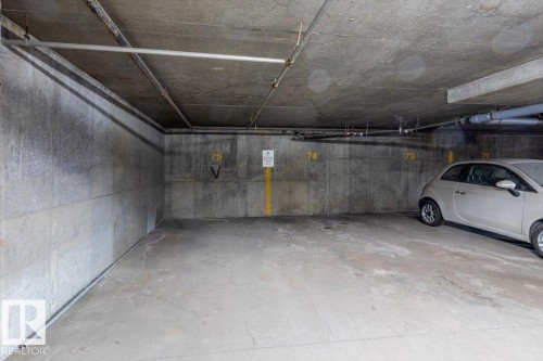 514 3 Perron Street, St. Albert, AB - Indoor Photo Showing Garage