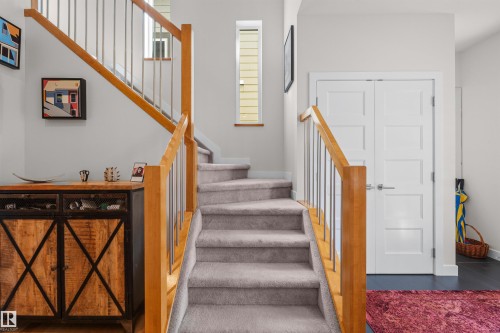 8839 93 Street, Edmonton, AB - Indoor Photo Showing Other Room