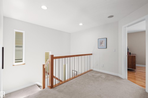 8839 93 Street, Edmonton, AB - Indoor Photo Showing Other Room