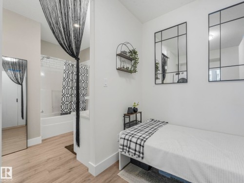 127 524 Griesbach Parade, Edmonton, AB 