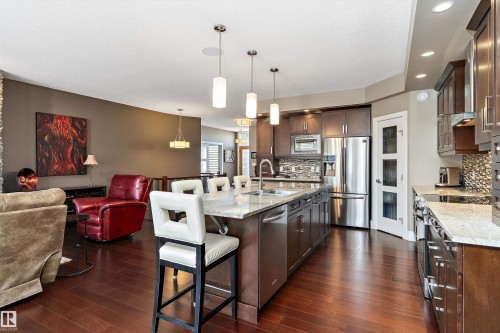 4628 Mead Place, Edmonton, AB - Indoor Photo Showing Kitchen With Stainless Steel Kitchen With Double Sink With Upgraded Kitchen