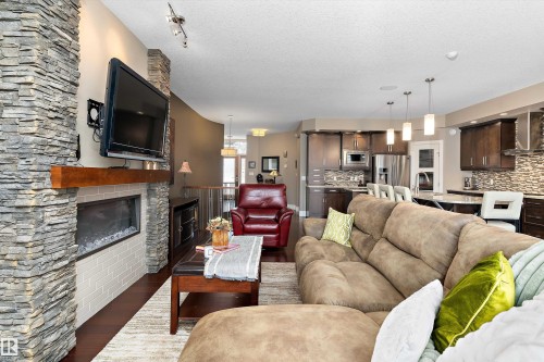 4628 Mead Place, Edmonton, AB - Indoor Photo Showing Living Room With Fireplace