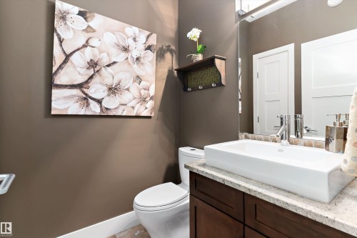 4628 Mead Place, Edmonton, AB - Indoor Photo Showing Bathroom