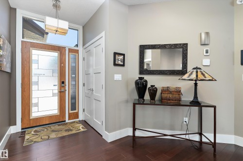 4628 Mead Place, Edmonton, AB - Indoor Photo Showing Other Room