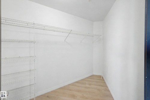 605 10504 99 Avenue, Edmonton, AB - Indoor With Storage
