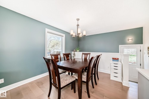 30 Sunnyside Crescent, St. Albert, AB - Indoor Photo Showing Dining Room