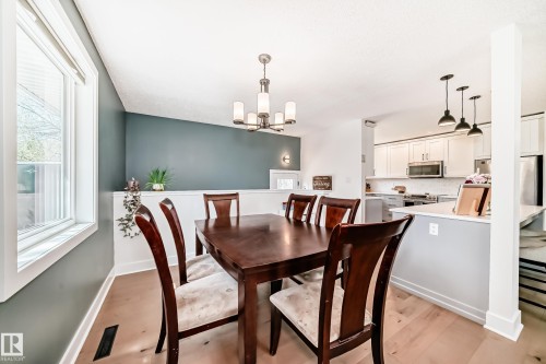 30 Sunnyside Crescent, St. Albert, AB - Indoor Photo Showing Dining Room