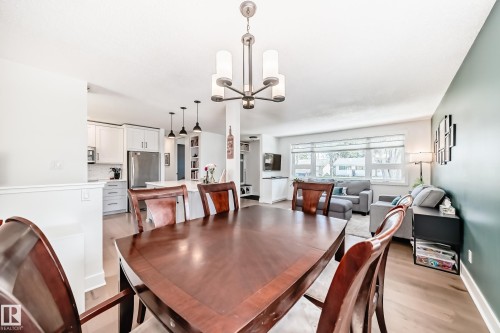 30 Sunnyside Crescent, St. Albert, AB - Indoor Photo Showing Dining Room