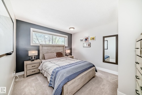 30 Sunnyside Crescent, St. Albert, AB - Indoor Photo Showing Bedroom