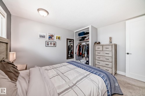 30 Sunnyside Crescent, St. Albert, AB - Indoor Photo Showing Bedroom