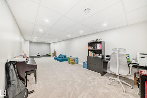 30 Sunnyside Crescent, St. Albert, AB - Indoor Photo Showing Other Room