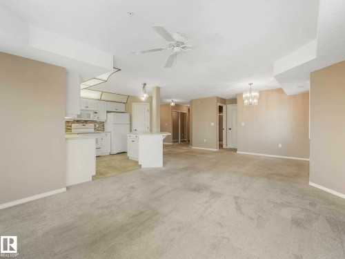 302 6703 172 Street, Edmonton, AB - Indoor Photo Showing Kitchen