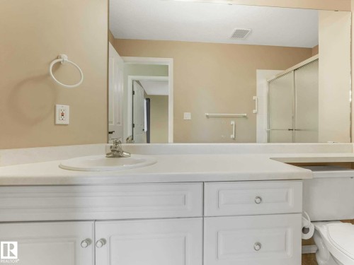 302 6703 172 Street, Edmonton, AB - Indoor Photo Showing Bathroom