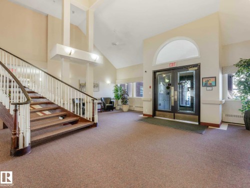 302 6703 172 Street, Edmonton, AB - Indoor Photo Showing Other Room