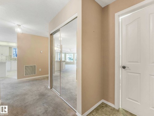 302 6703 172 Street, Edmonton, AB - Indoor Photo Showing Other Room