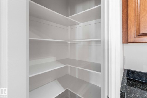 110 5211 50 Street, Stony Plain, AB - Indoor With Storage