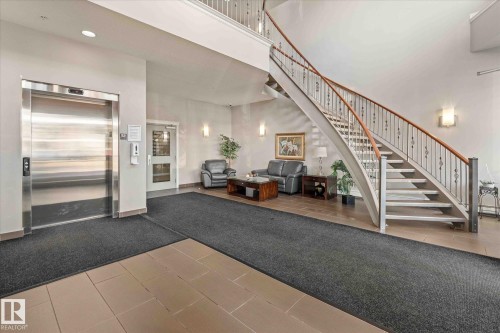 110 5211 50 Street, Stony Plain, AB - Indoor Photo Showing Other Room