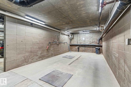 110 5211 50 Street, Stony Plain, AB - Indoor Photo Showing Garage
