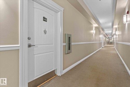 110 5211 50 Street, Stony Plain, AB - Indoor Photo Showing Other Room