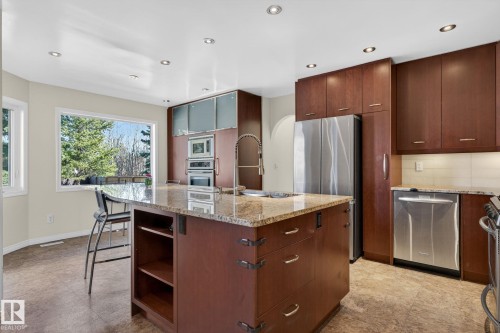 176 Waygood Road, Edmonton, AB 