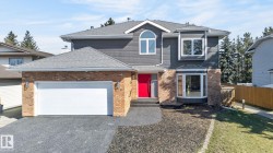 176 WAYGOOD Road  Edmonton, AB T5T 5M4