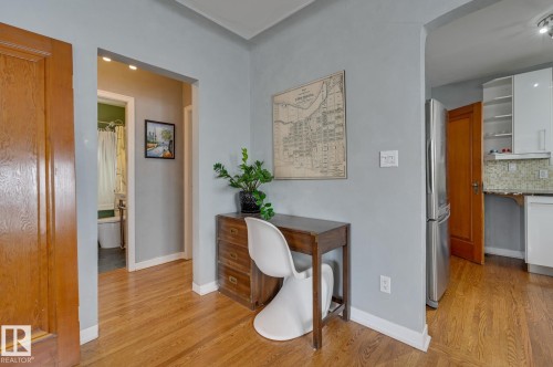 10038 88 Avenue, Edmonton, AB - Indoor