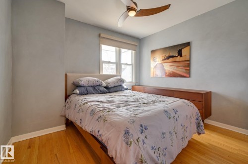 10038 88 Avenue, Edmonton, AB - Indoor Photo Showing Bedroom
