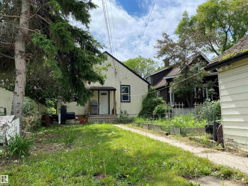 10038 88 Avenue, Edmonton, AB - Outdoor