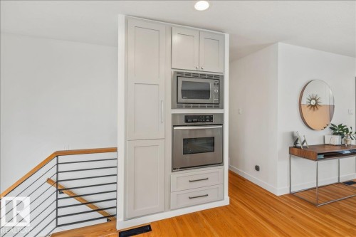 8944 146A Street, Edmonton, AB - Indoor Photo Showing Kitchen