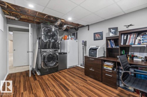 8944 146A Street, Edmonton, AB - Indoor Photo Showing Laundry Room