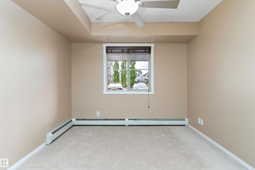 105 111 Watt Common, Edmonton, AB - Indoor Photo Showing Other Room