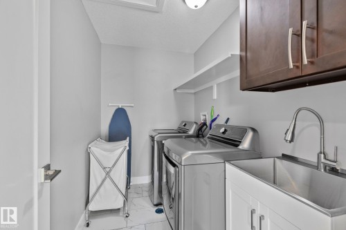 9855 79 Avenue, Edmonton, AB - Indoor Photo Showing Laundry Room