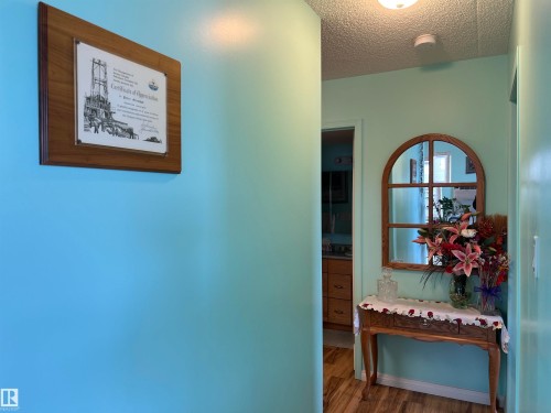 303 4004 47 Street, Drayton Valley, AB - Indoor Photo Showing Other Room