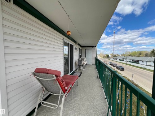 303 4004 47 Street, Drayton Valley, AB - Outdoor With Exterior