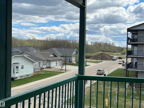 303 4004 47 Street, Drayton Valley, AB - Outdoor