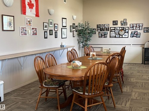 303 4004 47 Street, Drayton Valley, AB - Indoor Photo Showing Dining Room