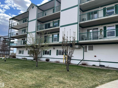 303 4004 47 Street, Drayton Valley, AB - Outdoor