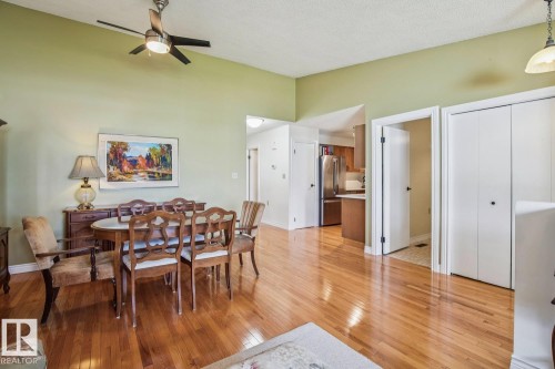 7531 137A Avenue, Edmonton, AB - Indoor Photo Showing Dining Room