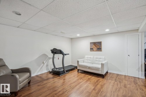 7531 137A Avenue, Edmonton, AB - Indoor