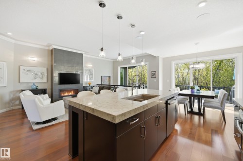 60 Lacombe Drive, St. Albert, AB - Indoor Photo Showing Kitchen With Double Sink With Upgraded Kitchen