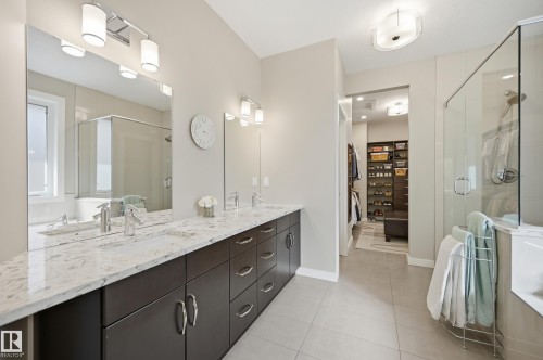 60 Lacombe Drive, St. Albert, AB - Indoor Photo Showing Bathroom